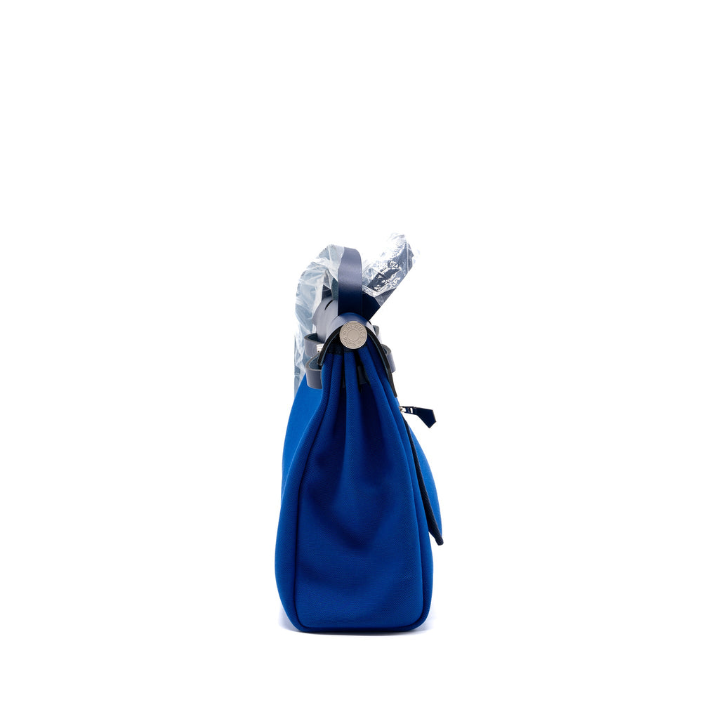 hermes-herbag-31-zip-bag-canvas-hunter-leather-blue-billard-blue-saphir-shw-stamp-u