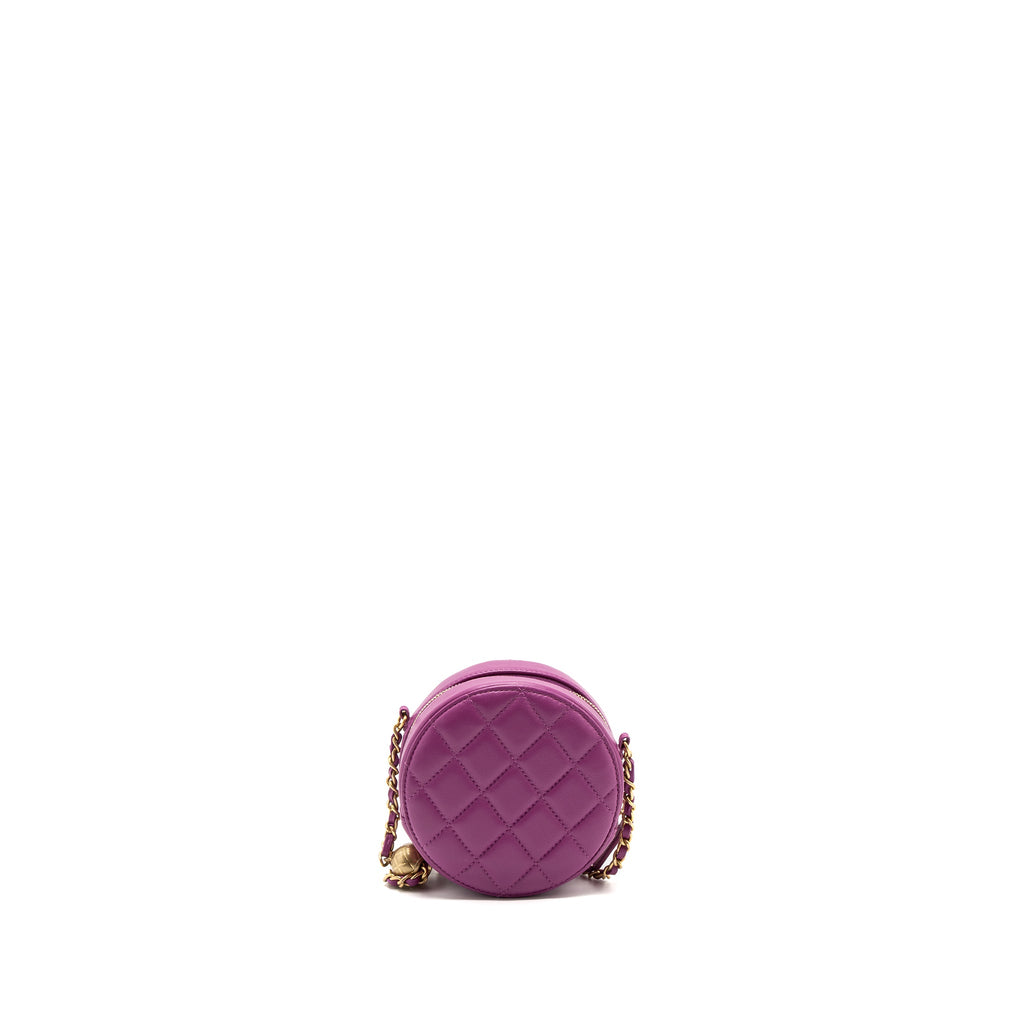 chanel-pearl-crush-mini-round-clutch-with-chain