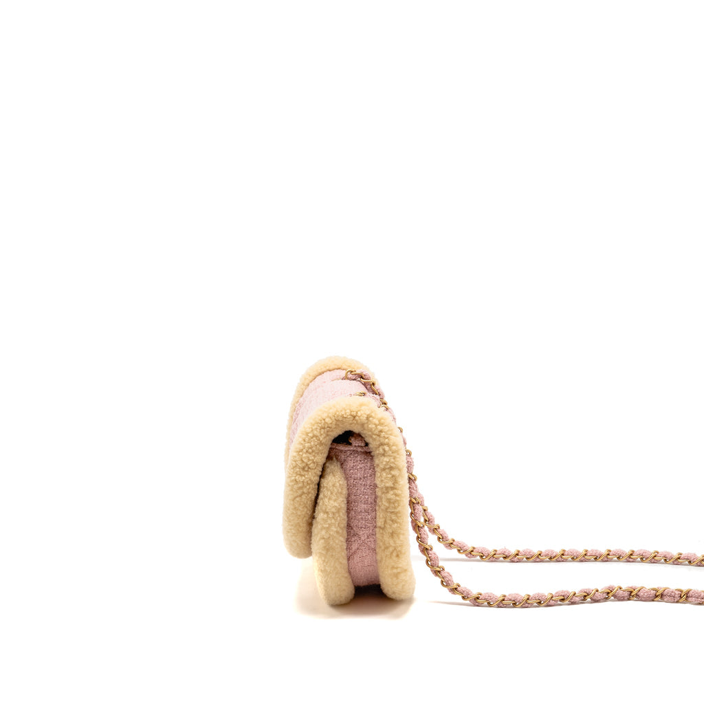 chanel-teddy-pink