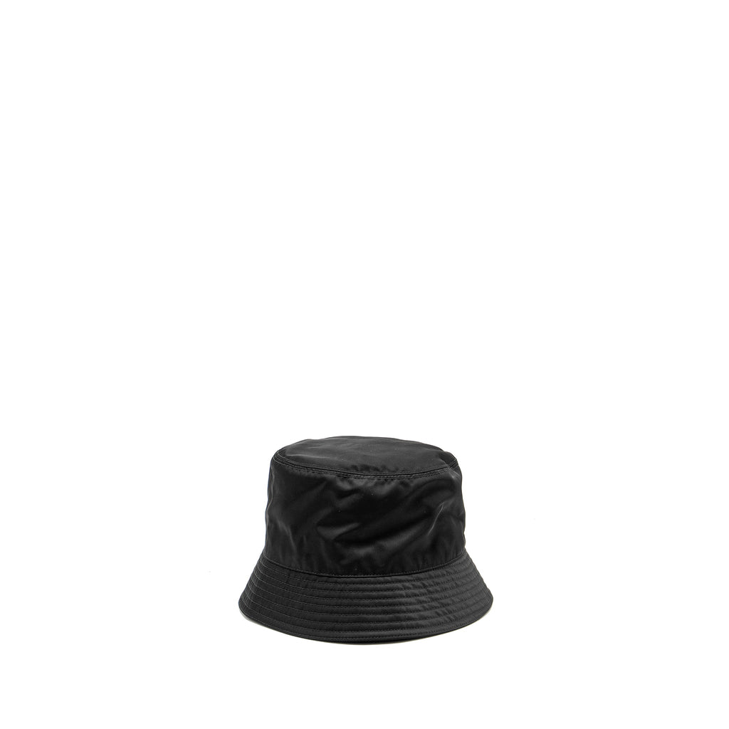 prada-size-m-re-nylon-bucket-hat-black-shw