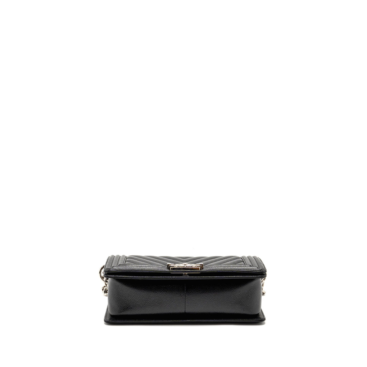 chanel-chevron-medium-boy-bag-caviar-black-shw