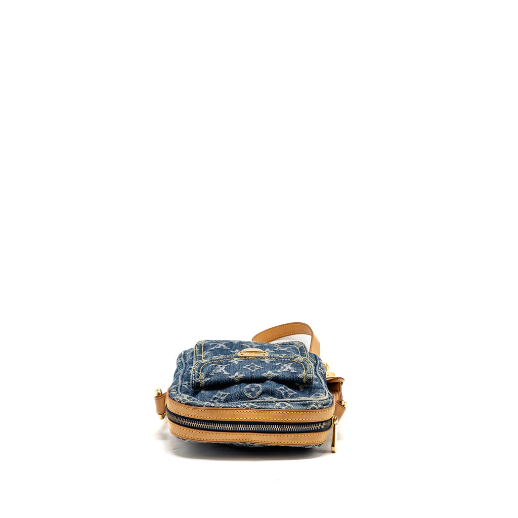 louis-vuitton-vintage-denim-camera-bag-monogram-blue-denim-ghw-copy