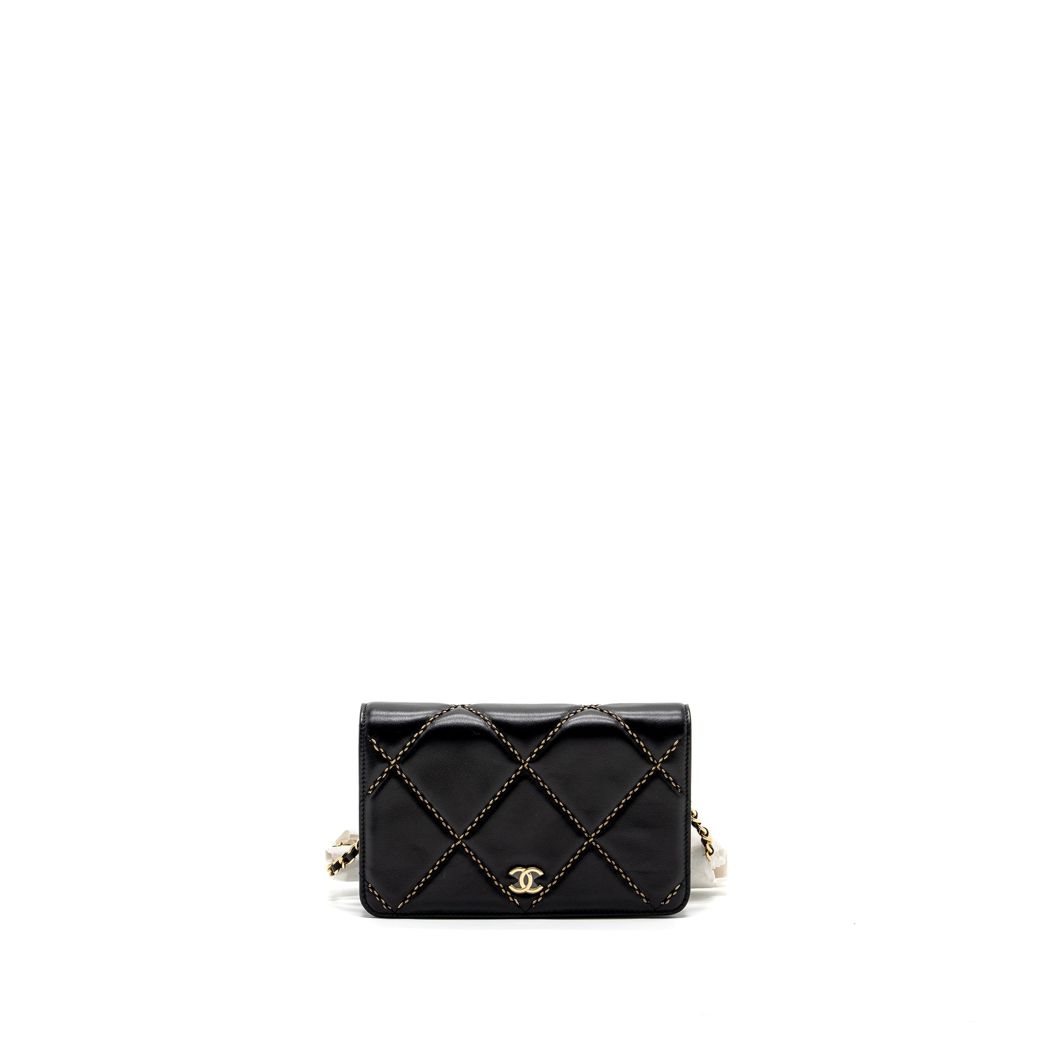 chanel-wallet-on-chain-shining-calfskin-black-ghw-microchip