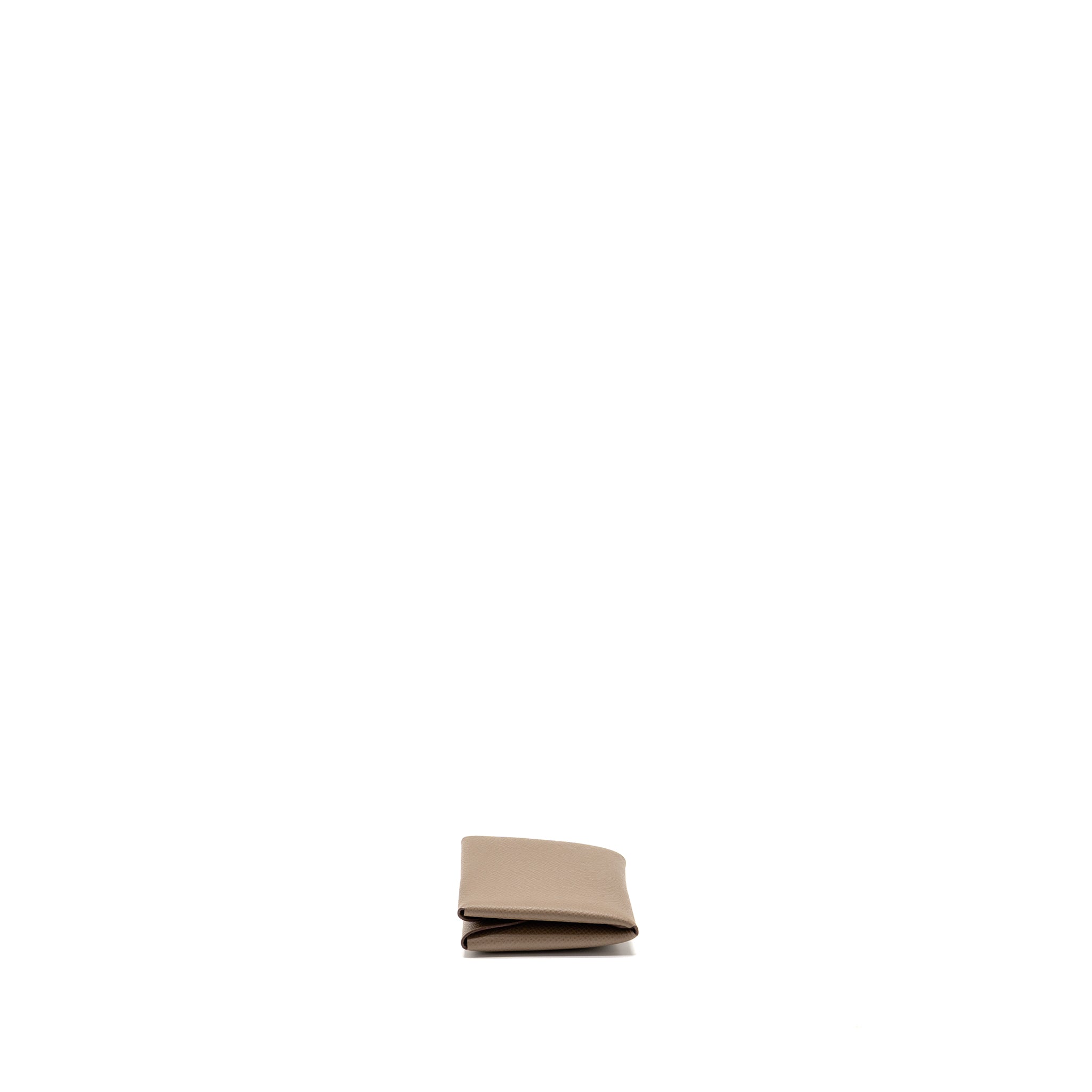 hermes-calvi-card-holder-epsom-etoupe-shw-stamp-b-1
