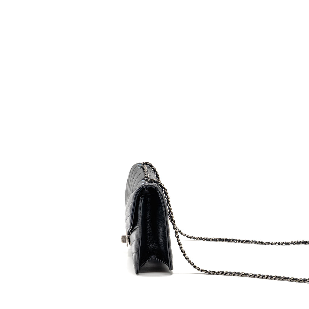 chanel-envelop-metal-plate-flap-bag-chevron-calfskin-black-navy-ruthenium-silver-hardware-copy