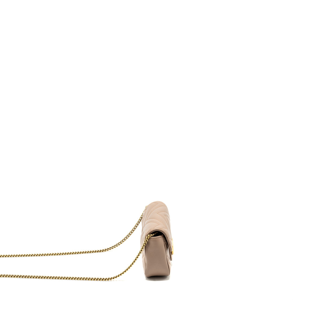 gucci-super-mini-gg-marmont-bag-calfskin-beige-ghw-1