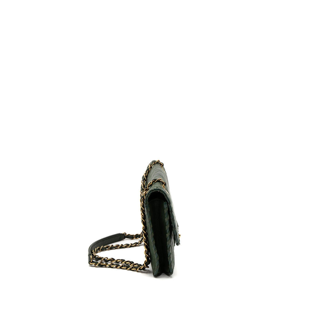 chanel-quilted-flap-bag-calfskin-green-ruthenium-ghw