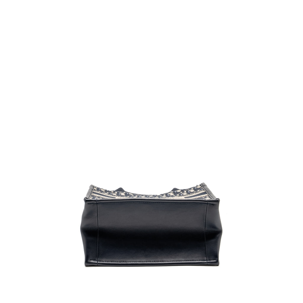 dior-small-book-tote-blue-oblique-embroidery-calfskin-ghw-1