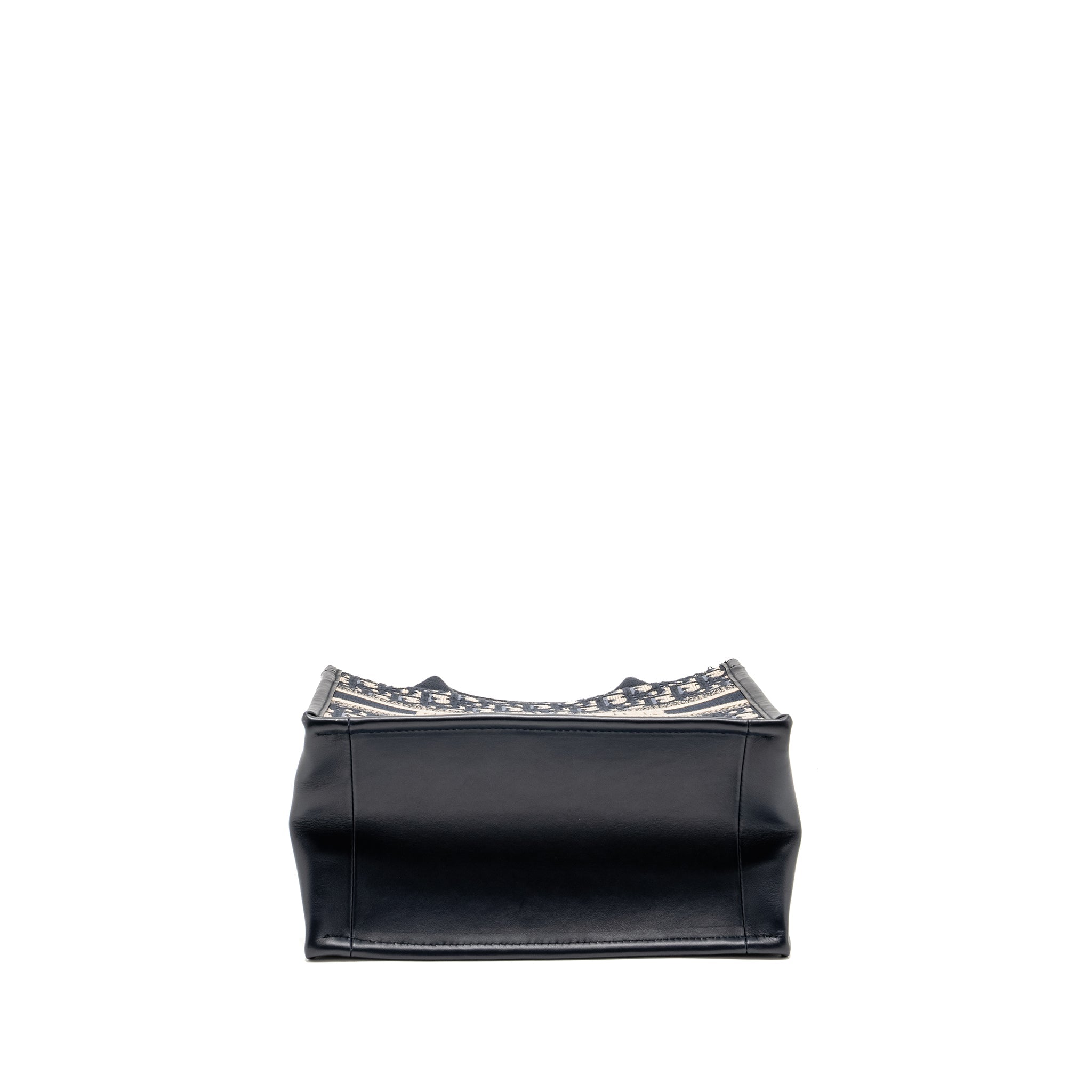 dior-small-book-tote-blue-oblique-embroidery-calfskin-ghw-1
