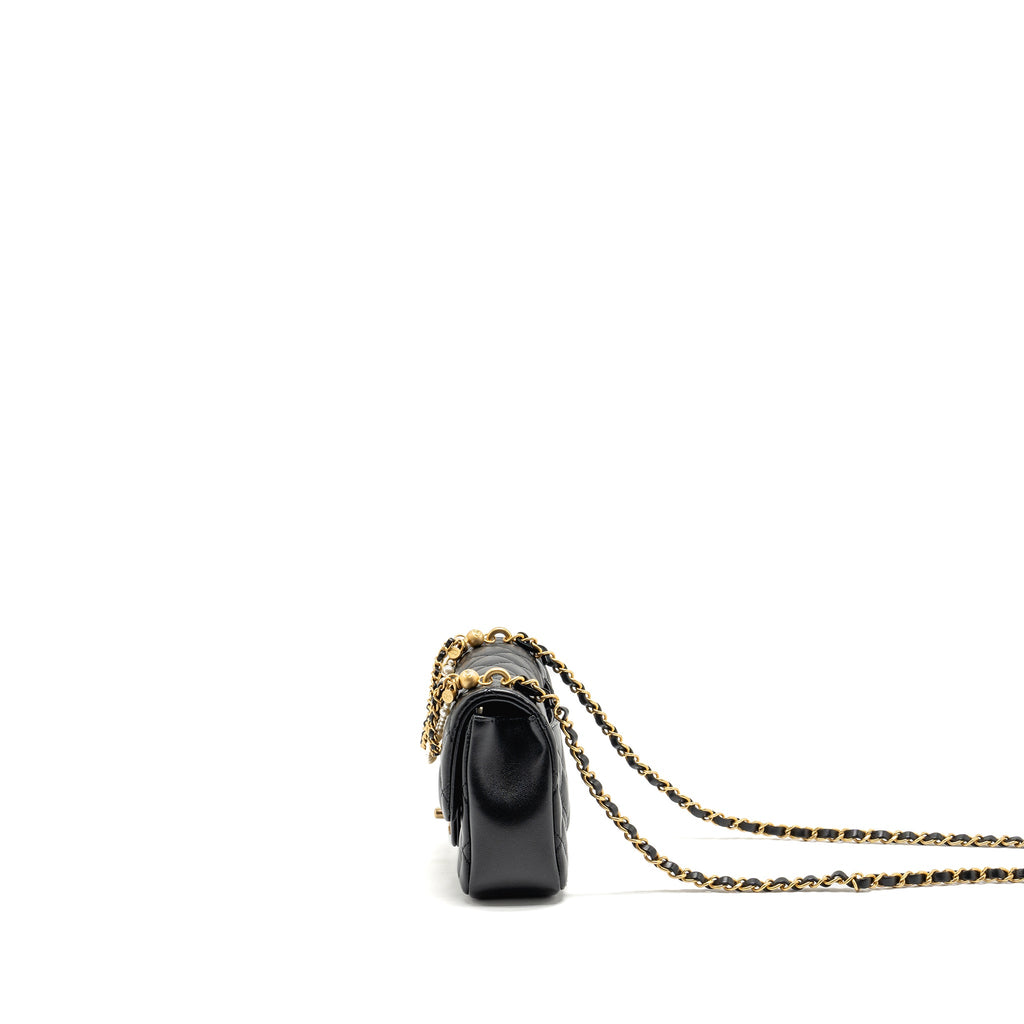 chanel-24p-pearl-chain-mini-flap-bag-lambskin-black-ghw-microchip-copy-1