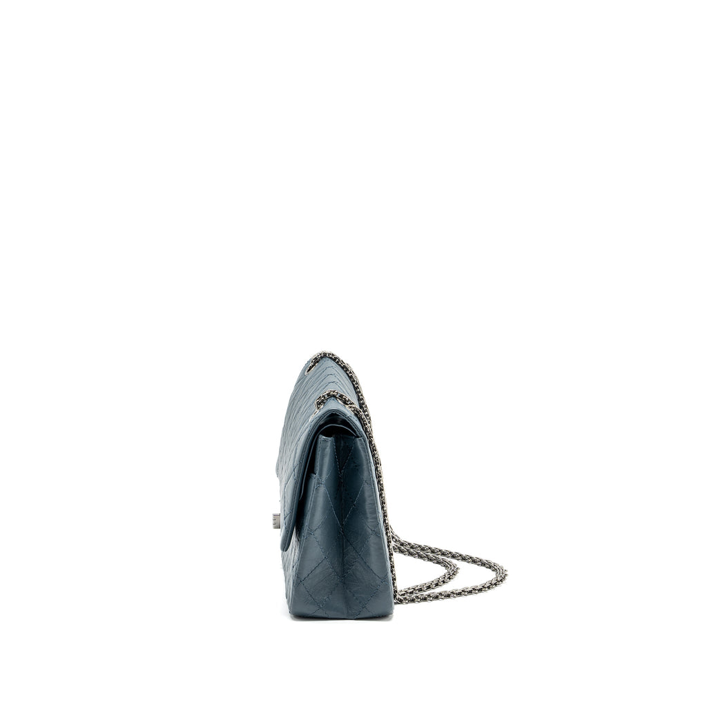 chanel-large-2-55-reissue-flap-bag-aged-calfskin-green-ruthenium-hardware