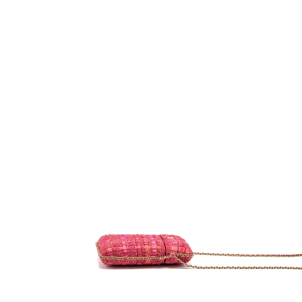 chanel-vertical-phone-case-tweed-pink-ghw-copy-1