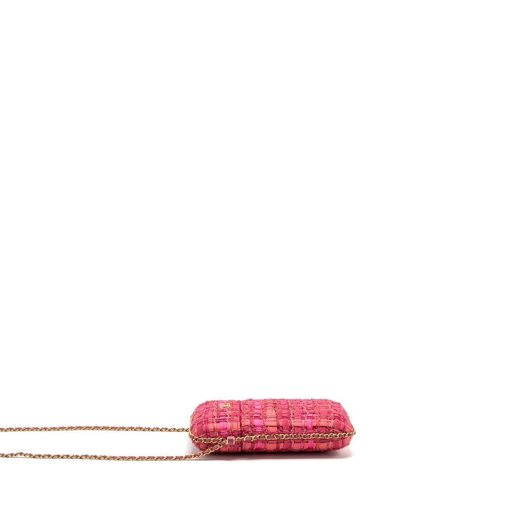 chanel-vertical-phone-case-tweed-pink-ghw-copy-1
