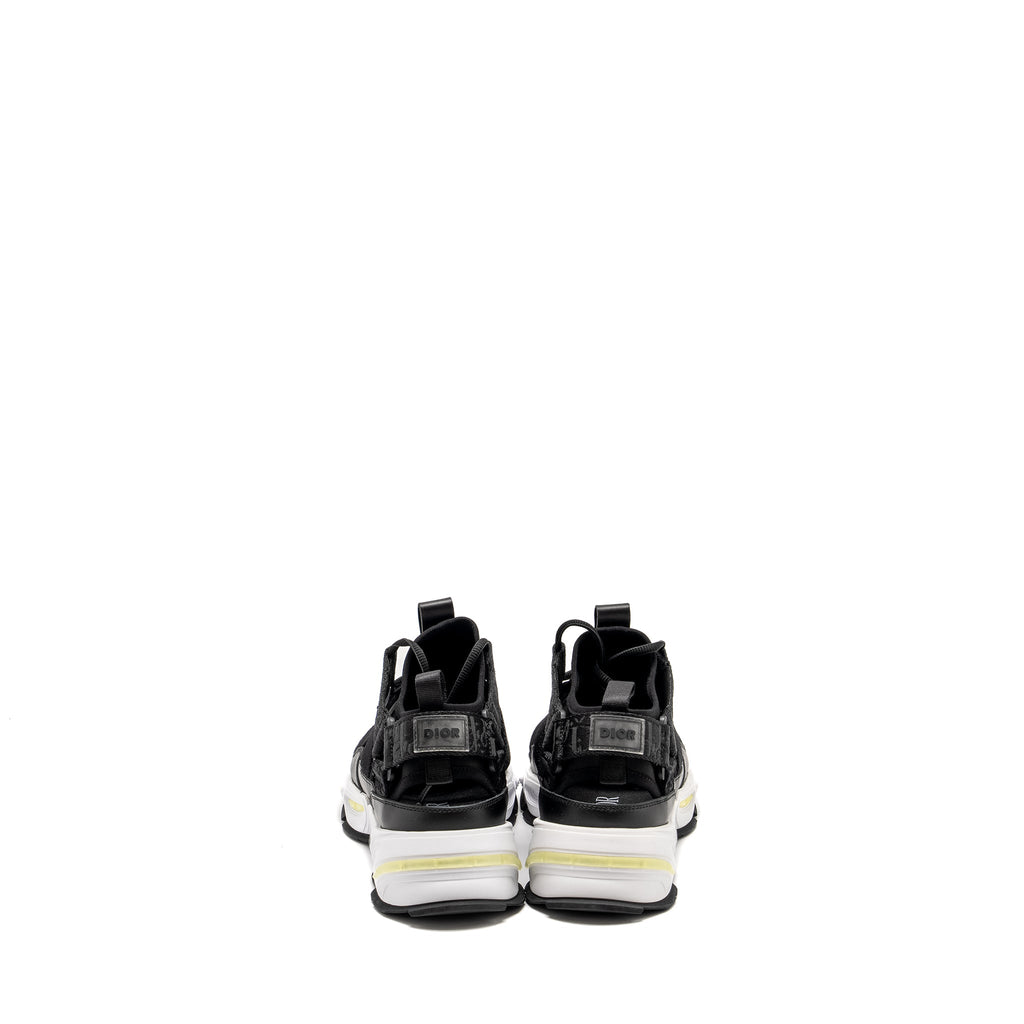 dior-size-42-cd-sandals-neoprene-leather-black-white