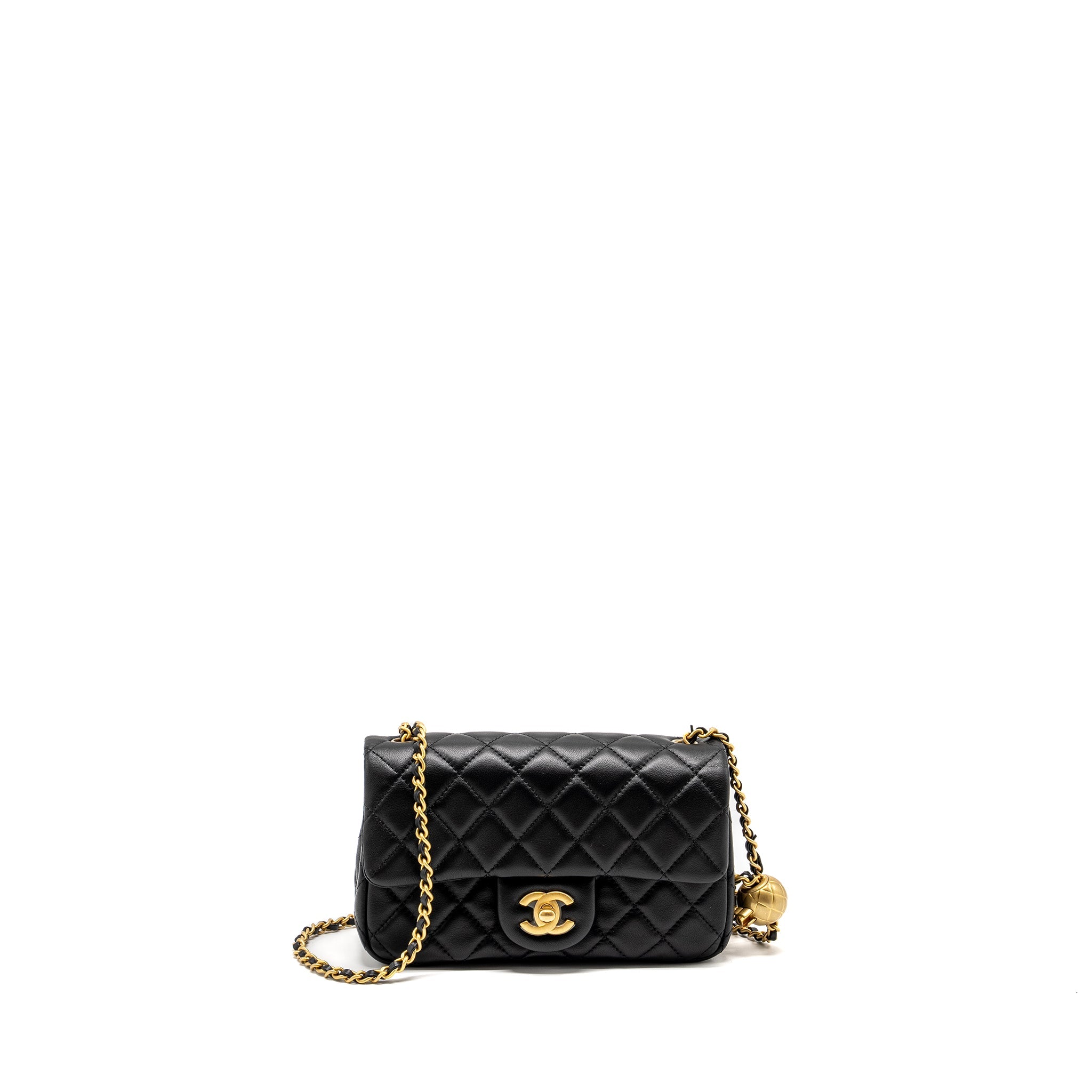 chanel-pearl-crush-mini-rectangular-flap-bag-lambskin-black-ghw-microchip-copy-1