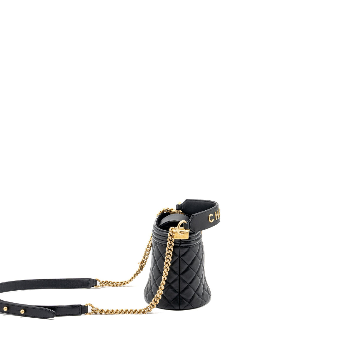 chanel-top-handle-boy-bucket-bag-lambskin-black-ghw-copy