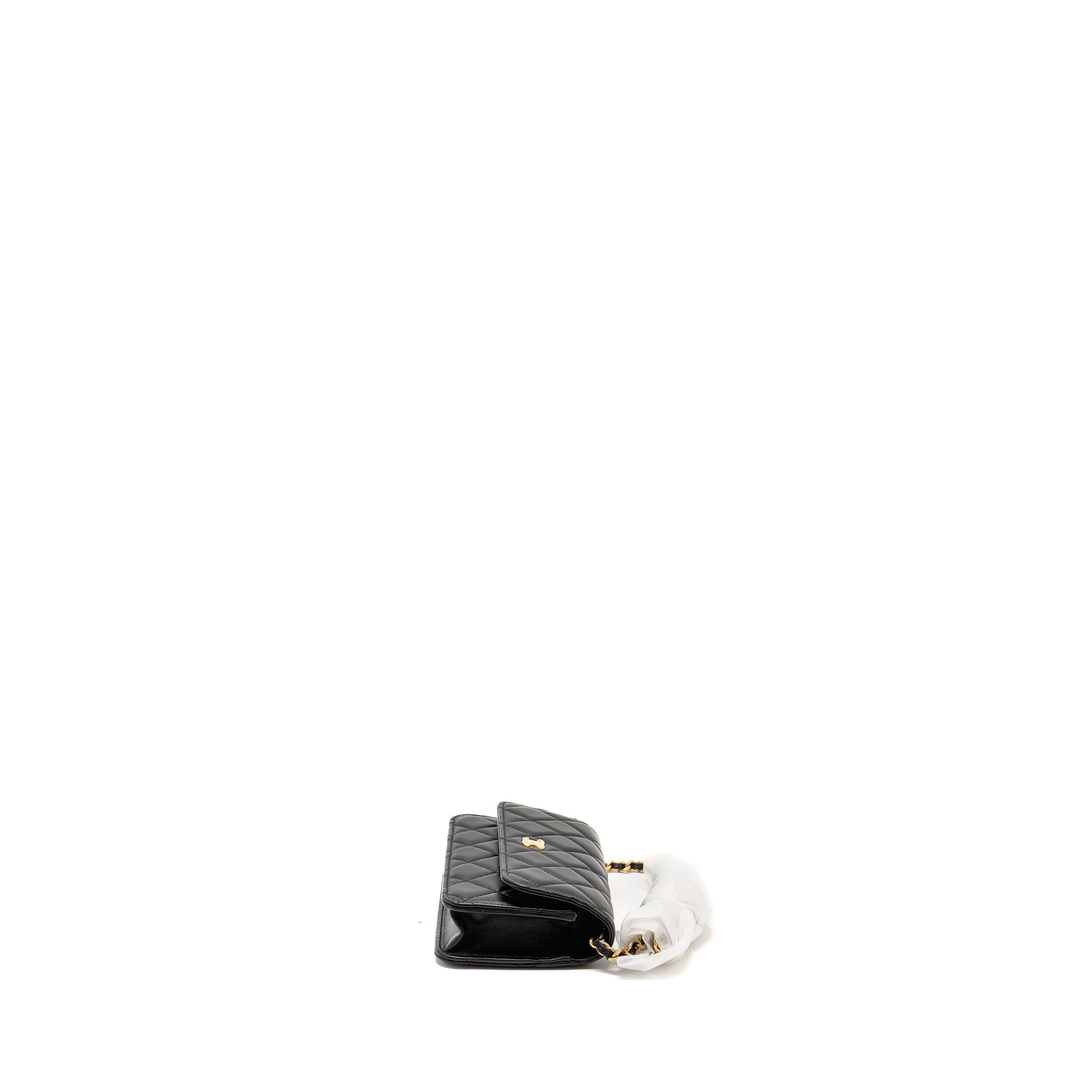 chanel-pearl-crush-mini-flap-wallet-with-chain-lambskin-black-ghw-microchip-copy
