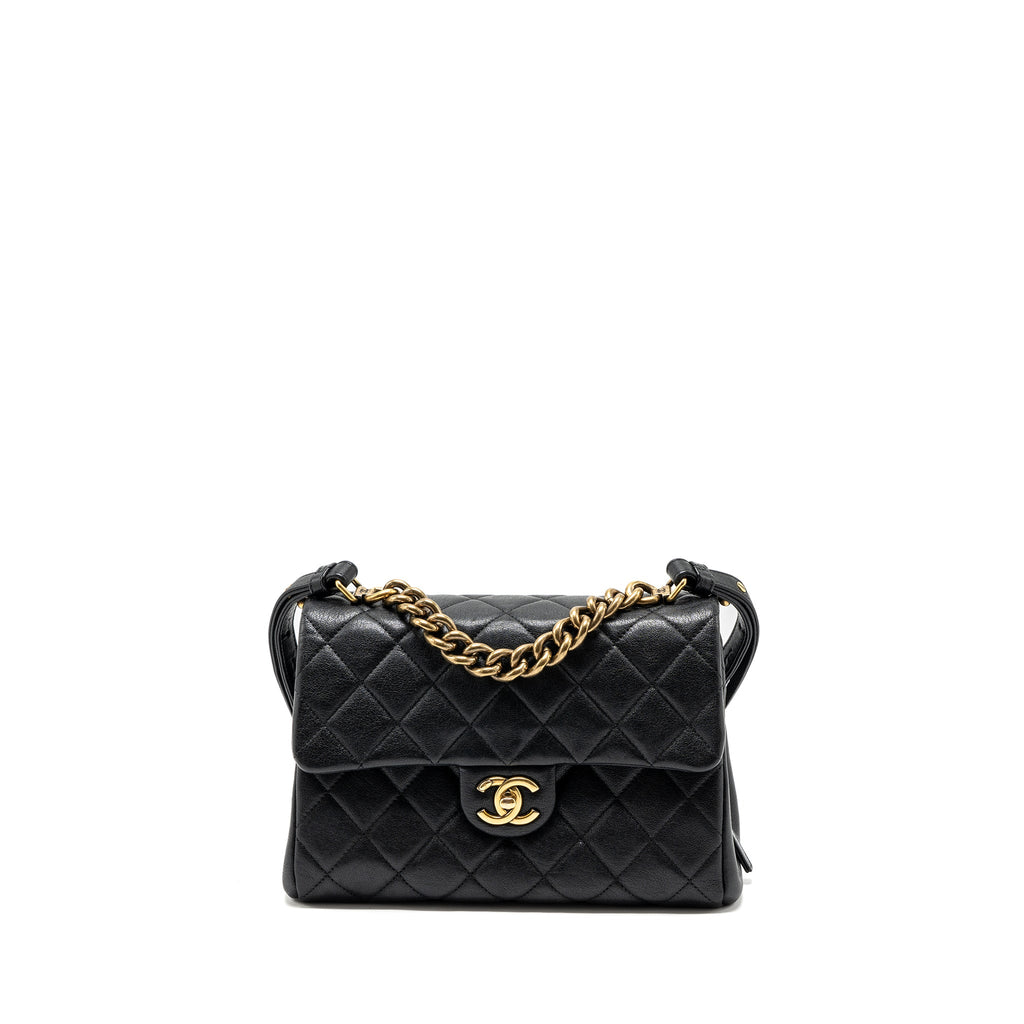chanel-chains-handle-flap-bag-aged-calfskin-black-ghw