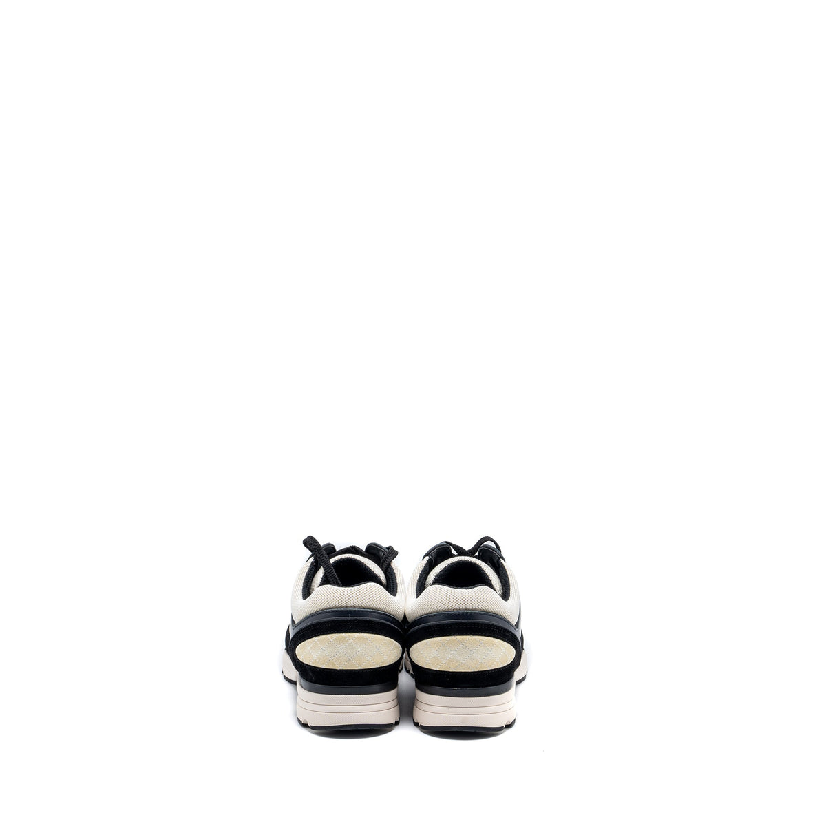 chanel-size-44-cc-logo-sneaker-suede-leather-black-white