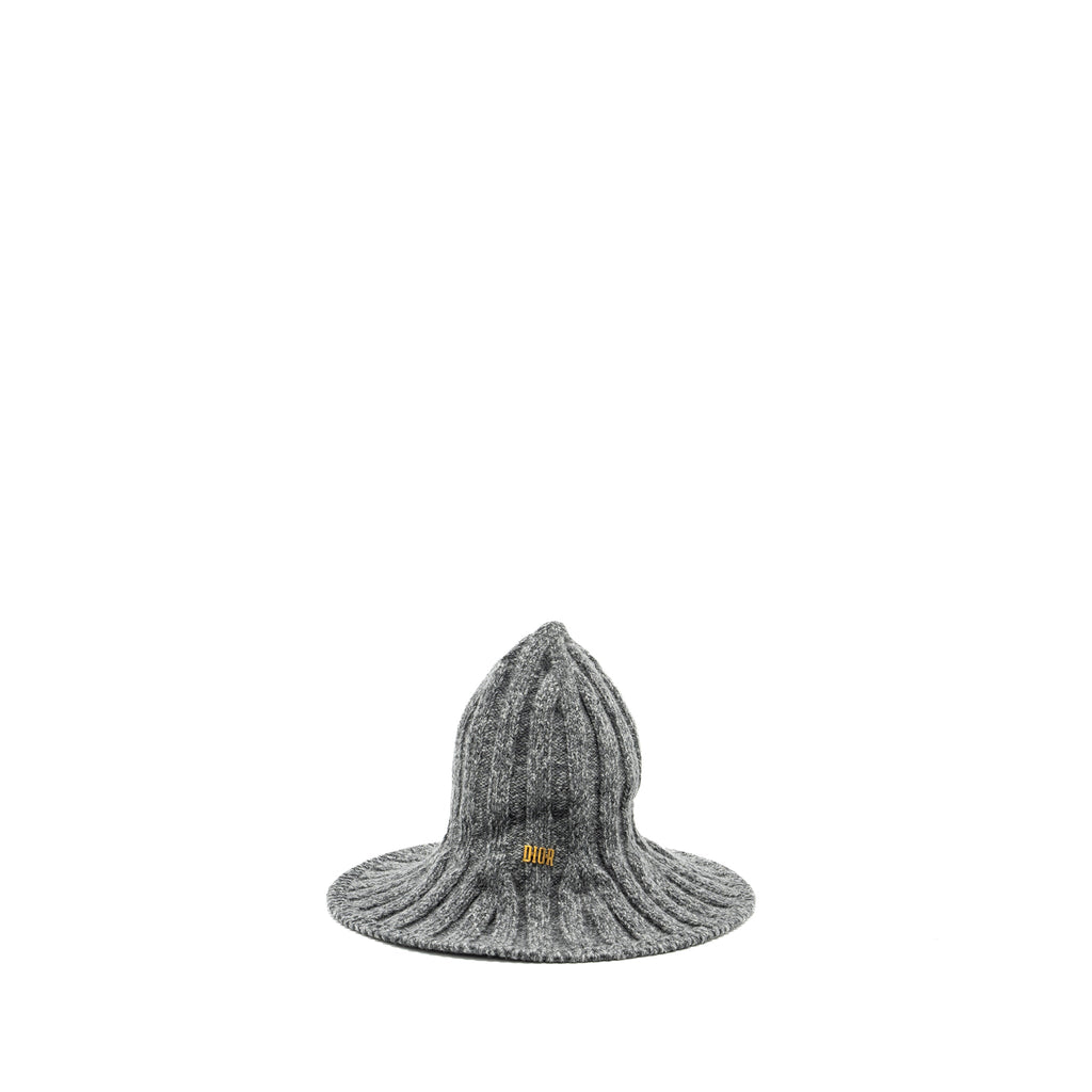 dior-letter-logo-wire-brimmed-beanie-wool-grey