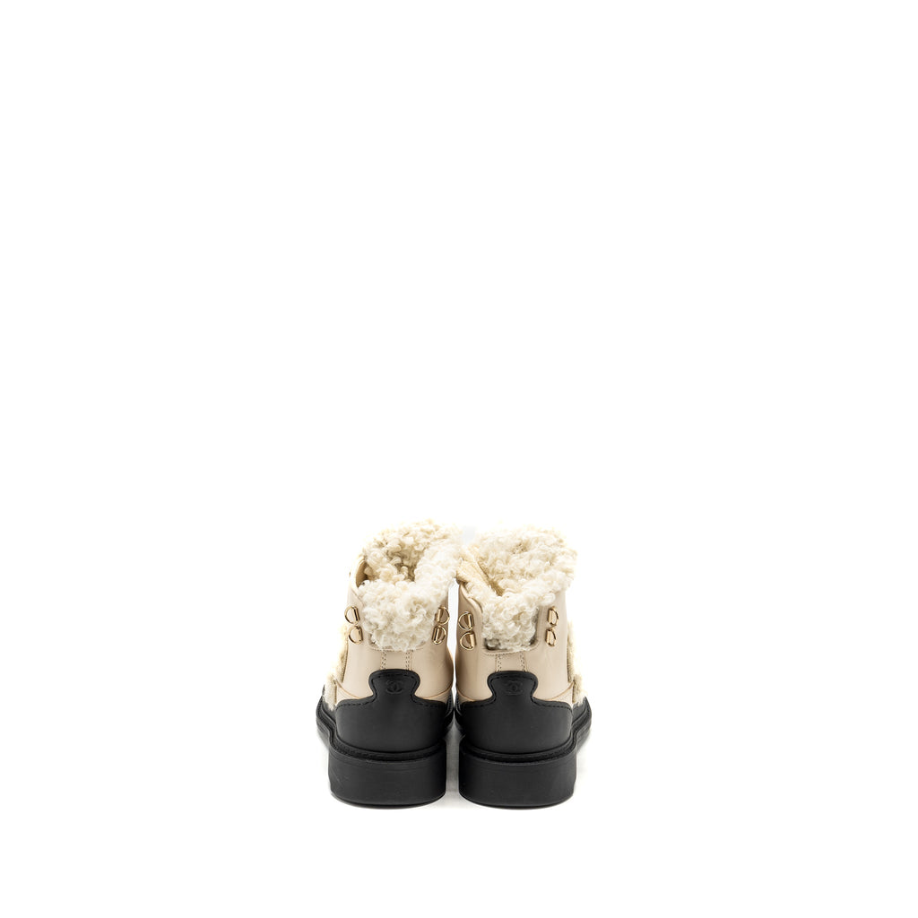 chanel-20k-size-36-shearling-boots-beige-black