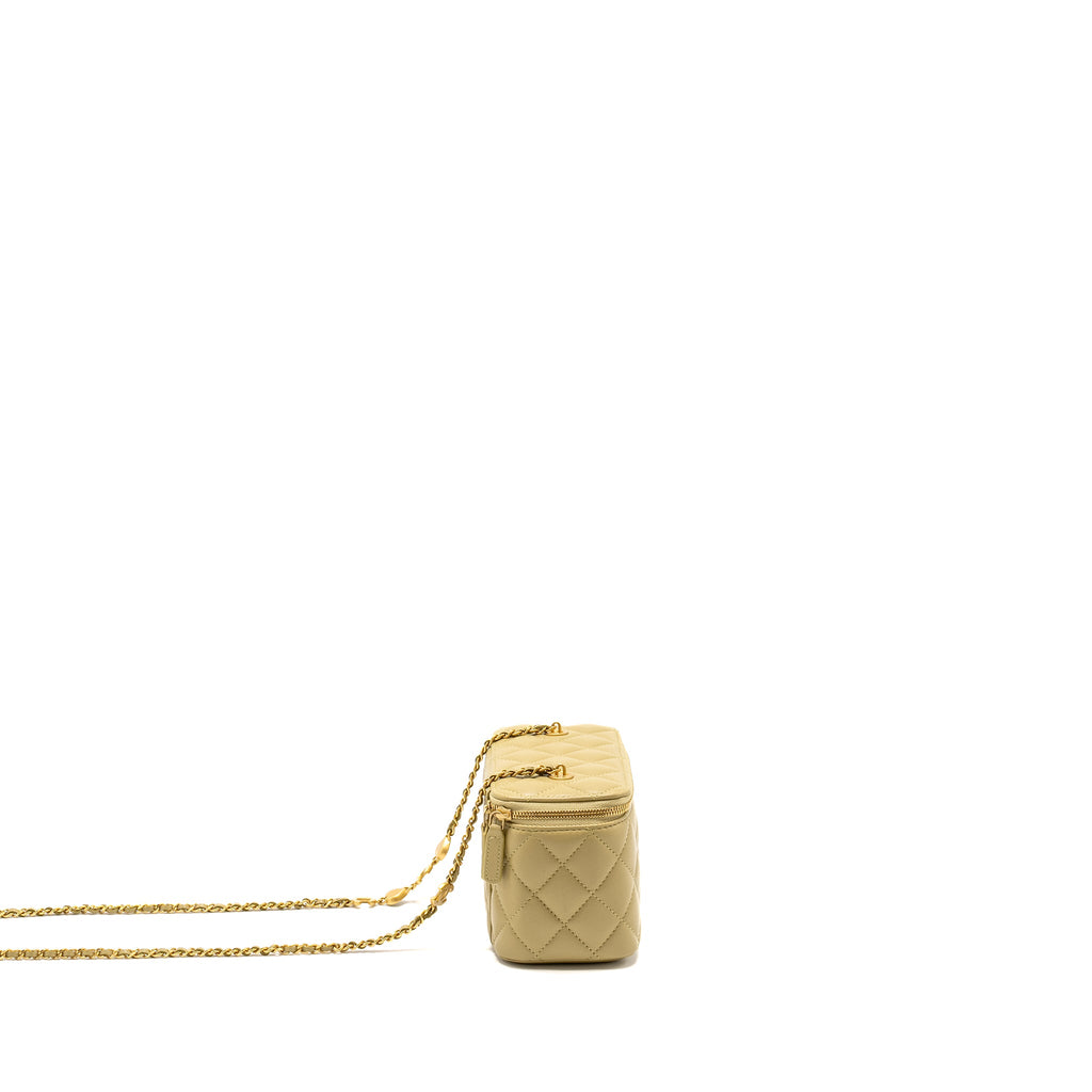 chanel-coco-letter-long-vanity-with-chain-lambskin-green-ghw-microchip-copy