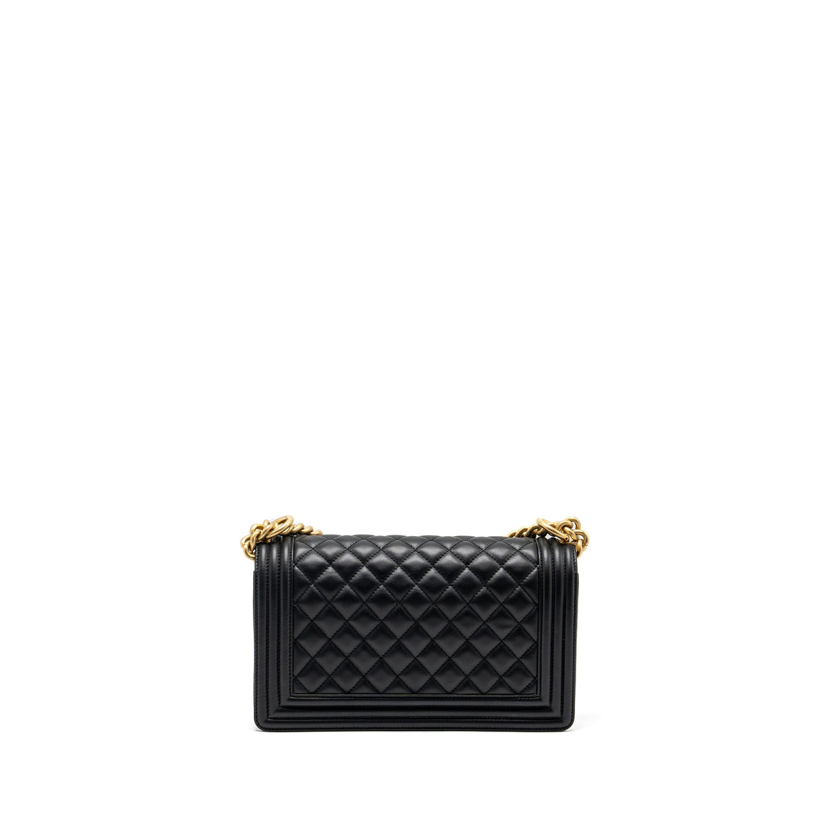 chanel-medium-boy-bag-smooth-calfskin-black-ghwmicrochip