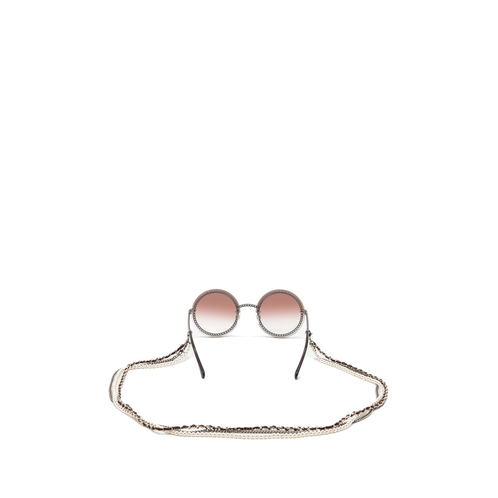 chanel-round-sunglasses-with-chain-red