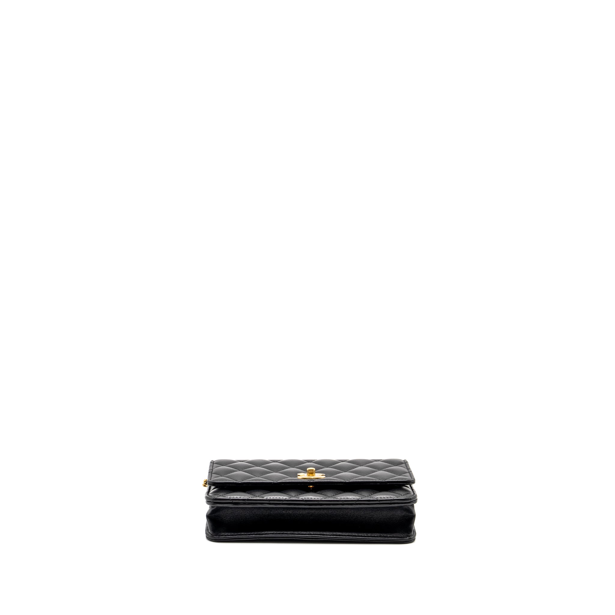 chanel-pearl-crush-wallet-on-chain-lambskin-black-ghw-microchip-copy-4