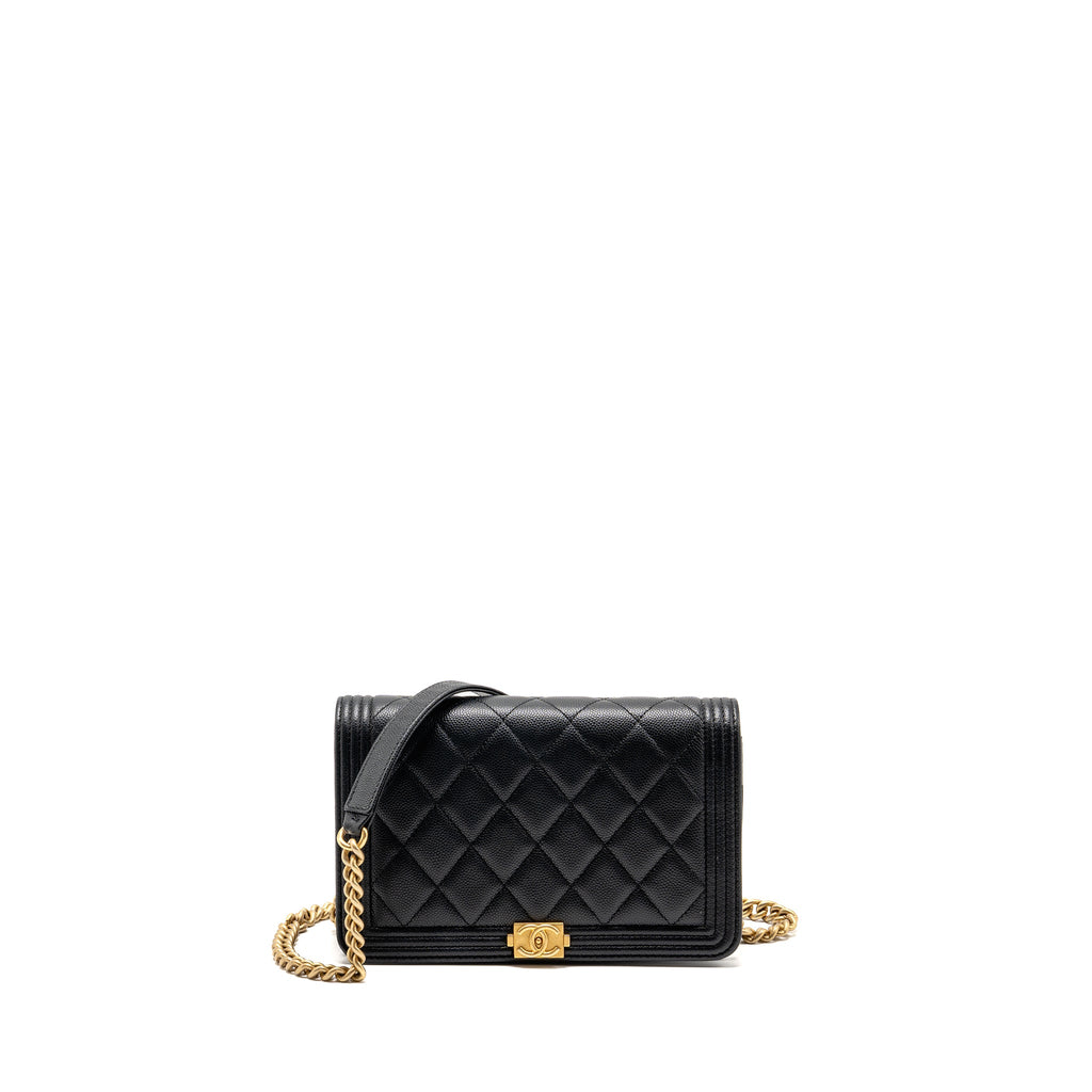 chanel-boy-wallet-on-chain-caviar-black-ghw-microchip-1