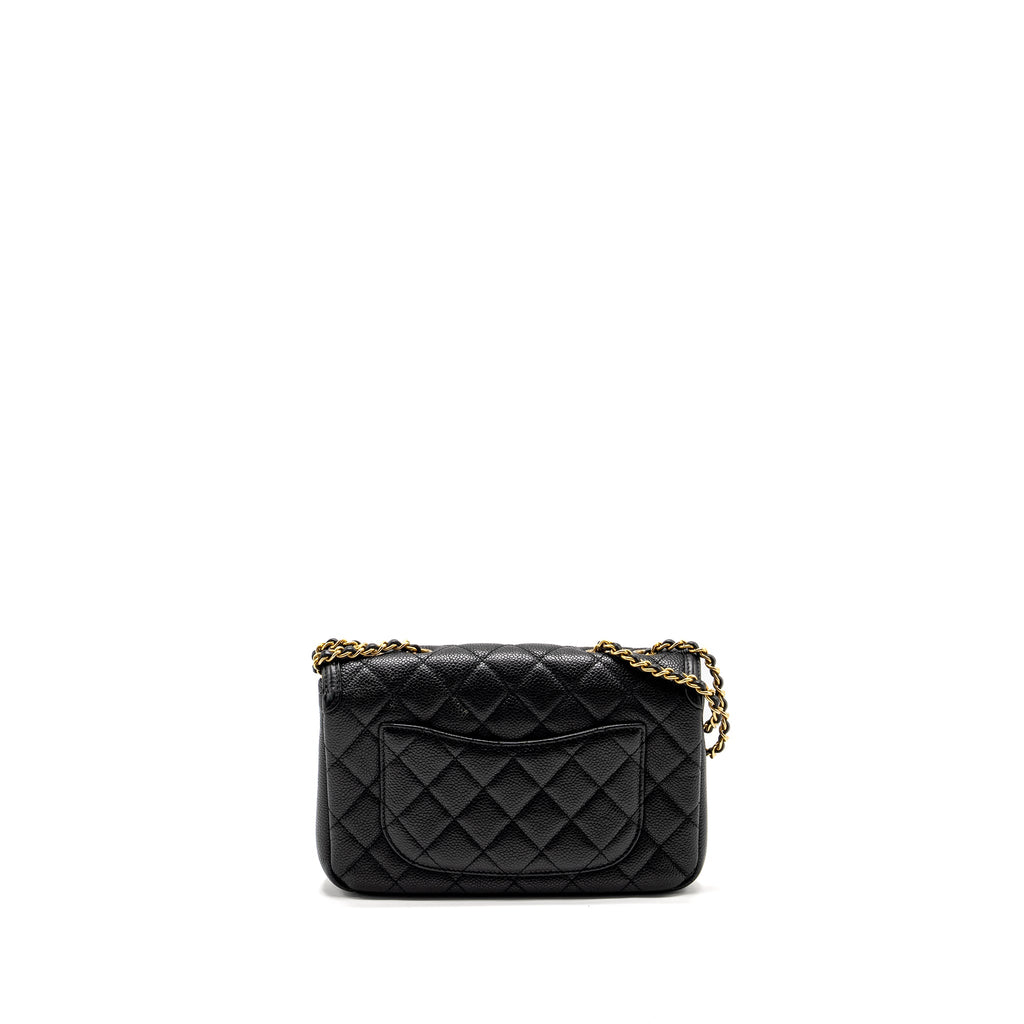 chanel-filigree-flap-bag-caviar-black-ghw-copy-1