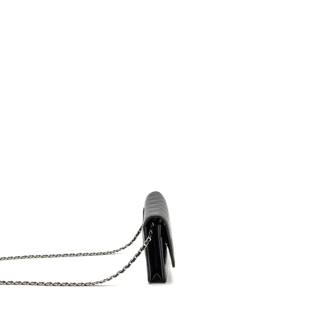 chanel-classic-wallet-on-chain-caviar-black-shw-microchip-8