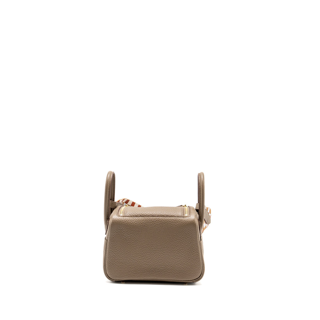 hermes-mini-lindy-clemence-etoupe-with-chai-nata-blue-brume-strap-ghw-stamp-w