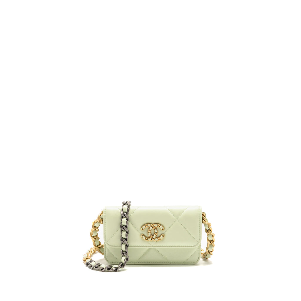 chanel-19-mini-clutch-with-chain-lambskin-light-green-multicolour-hardware