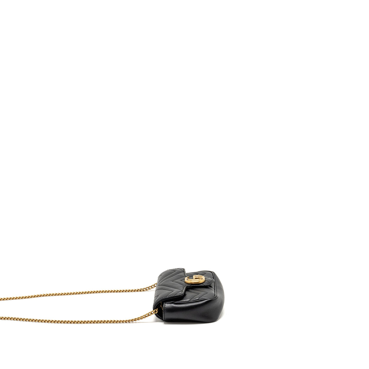 gucci-super-mini-gg-marmont-calfskin-black-ghw