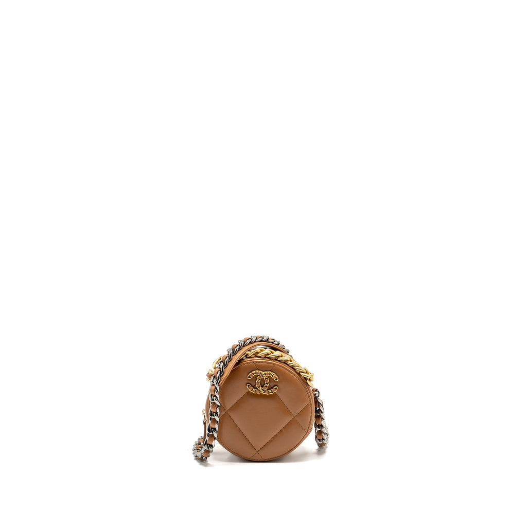 chanel-19-round-clutch-with-chain-lambskin-caramel-multicolour-hardware