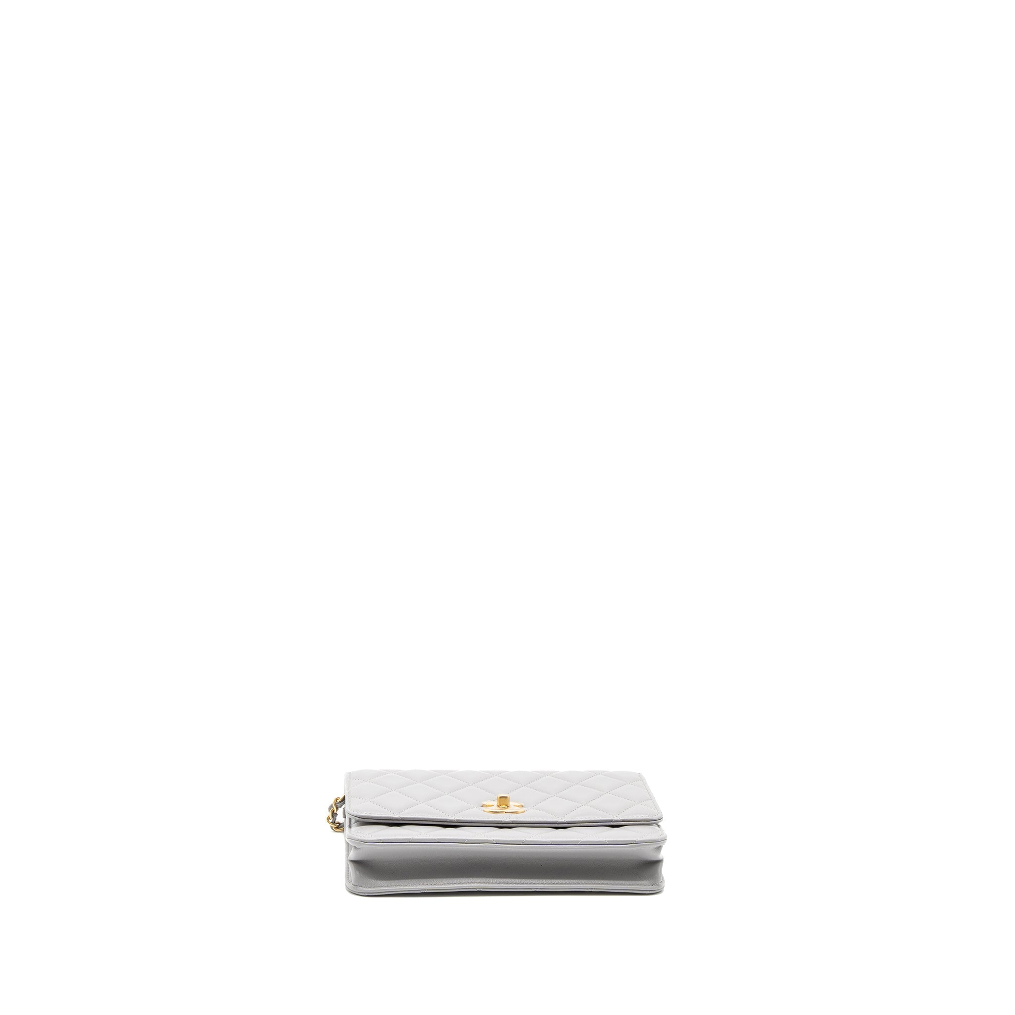 chanel-pearl-crush-wallet-on-chain-lambskin-light-grey-brushed-ghw-microchip