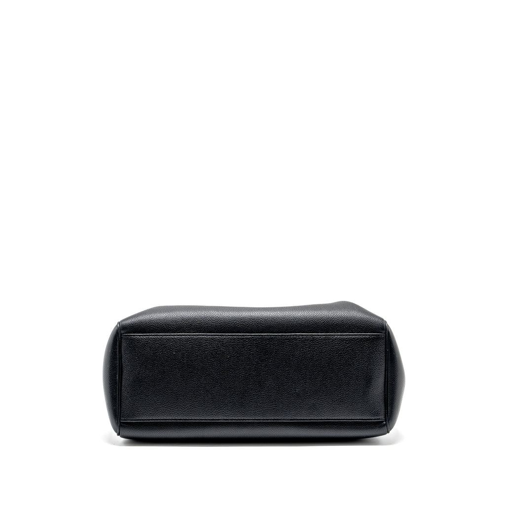 celine-medium-soft-16-bag-grained-calfskin-black-ghw