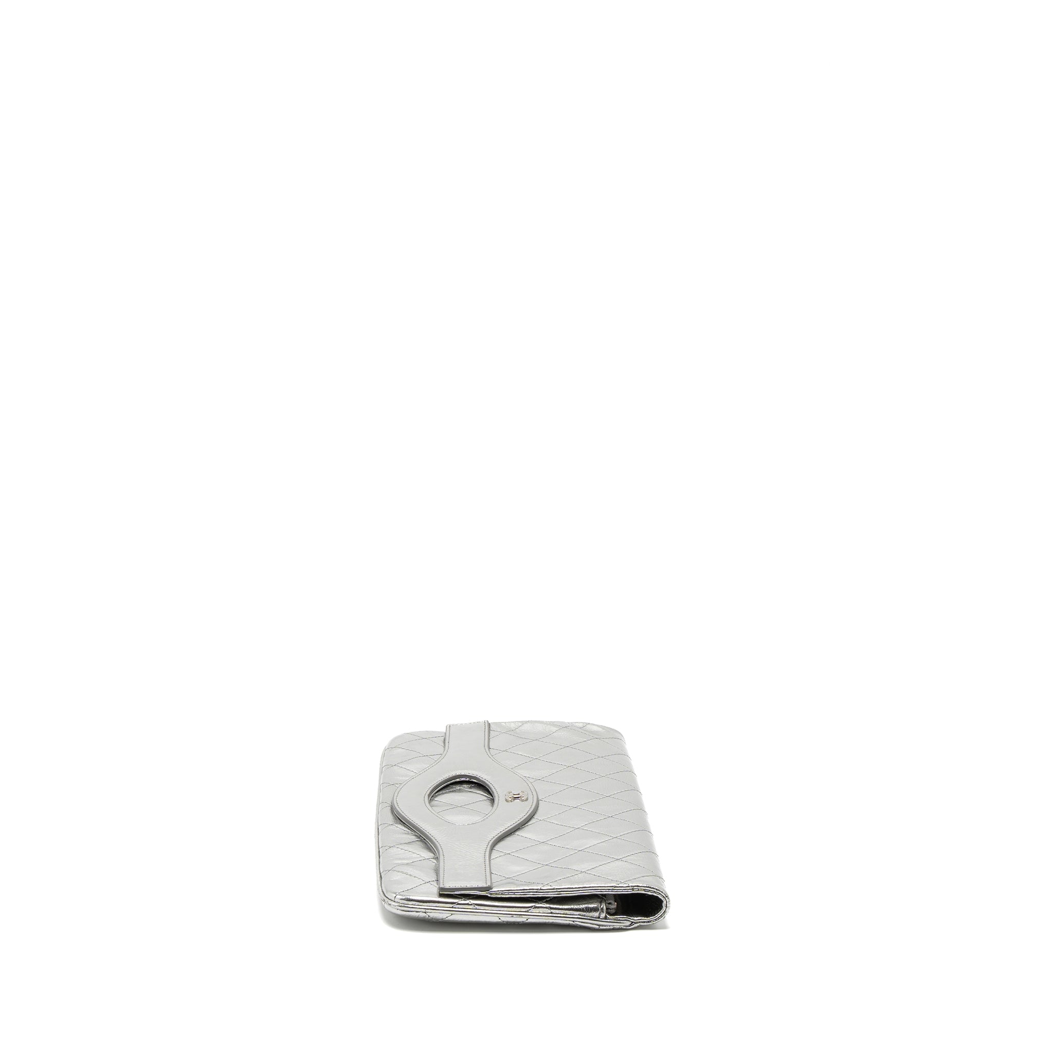 chanel-31-clutch-bag-lambskin-metallic-silver-shw