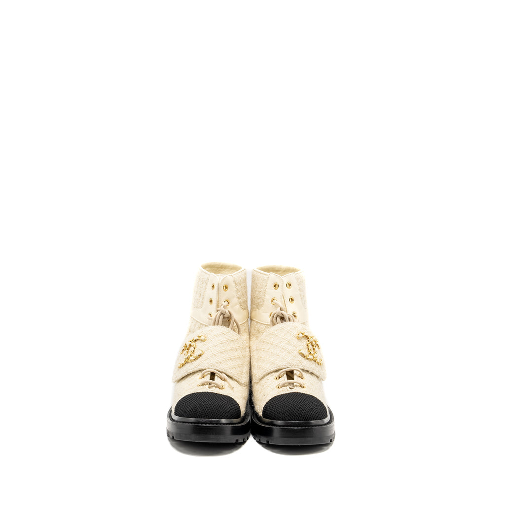 chanel-size-39-22k-lace-up-boots-wool-tweed-fabric-ivory-black-1