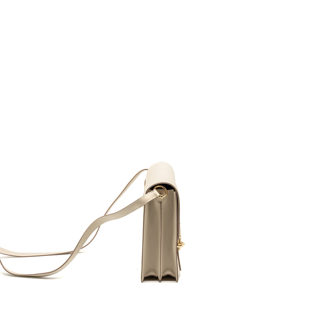 hermes-roulis-23-evercolor-8l-beton-ghw-stamp-d