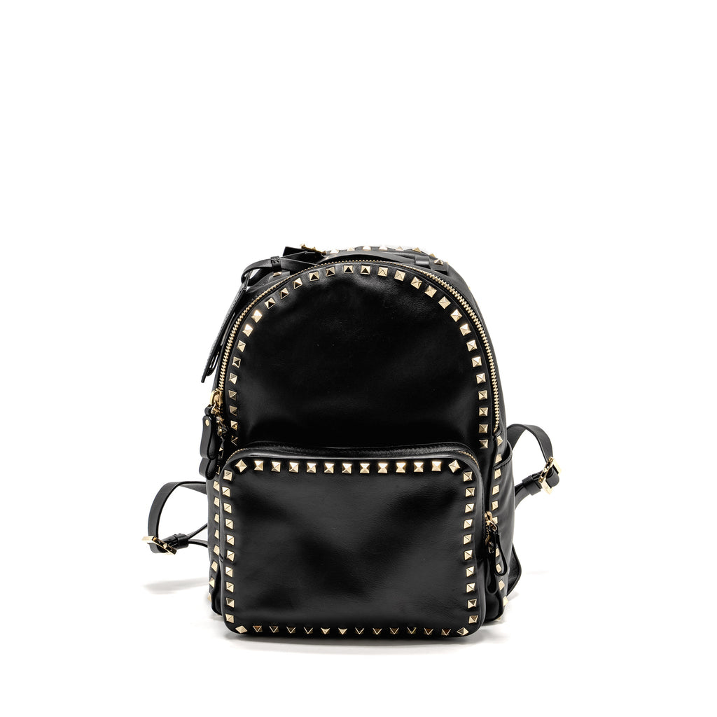 valentino-rockstud-backpack-leather-black-ghw