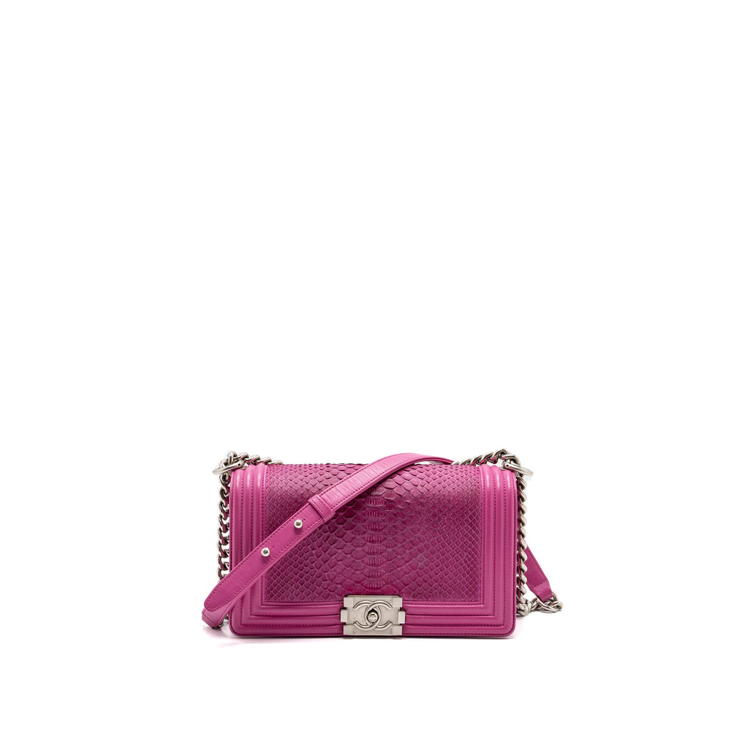 chanel-medium-boy-bag-python-pink-brushed-shw