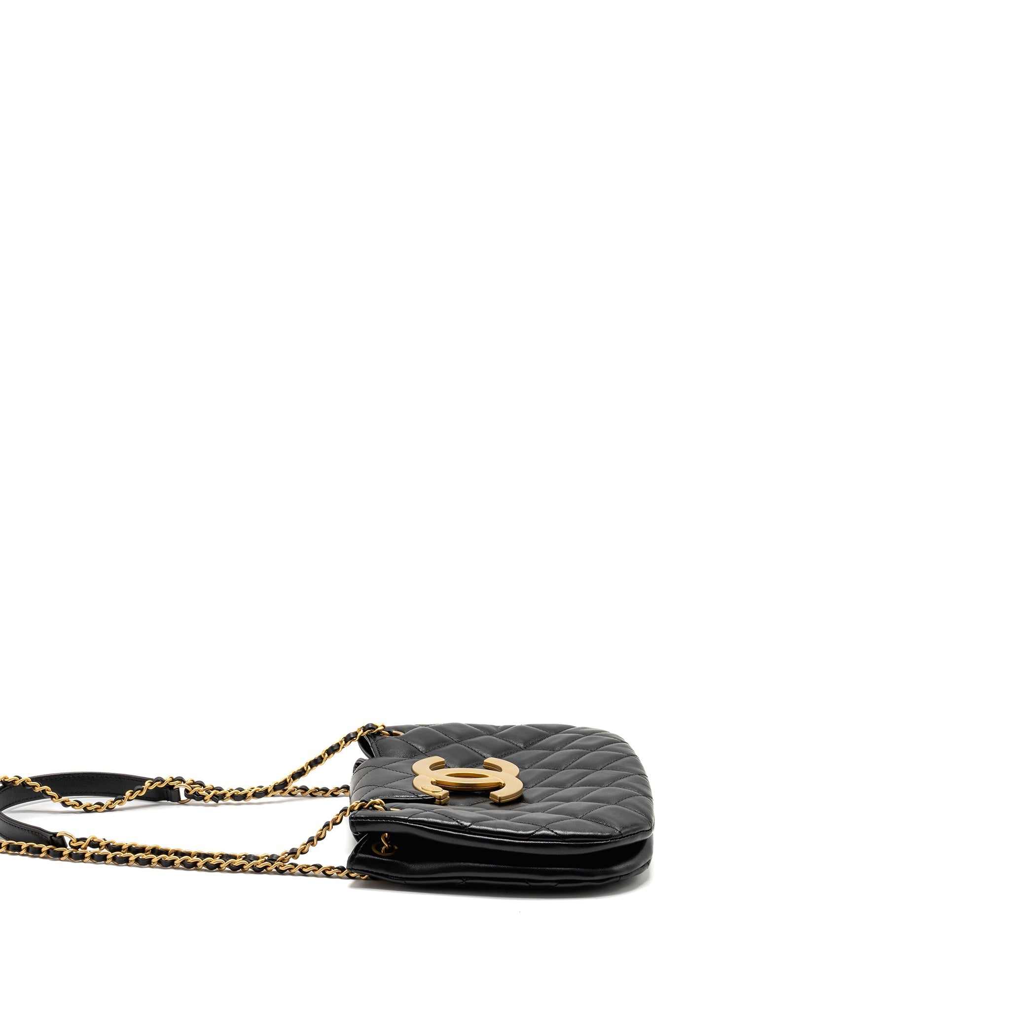 chanel-24c-quilted-small-messenger-bag-black-lambskin-ghw-microchip-copy