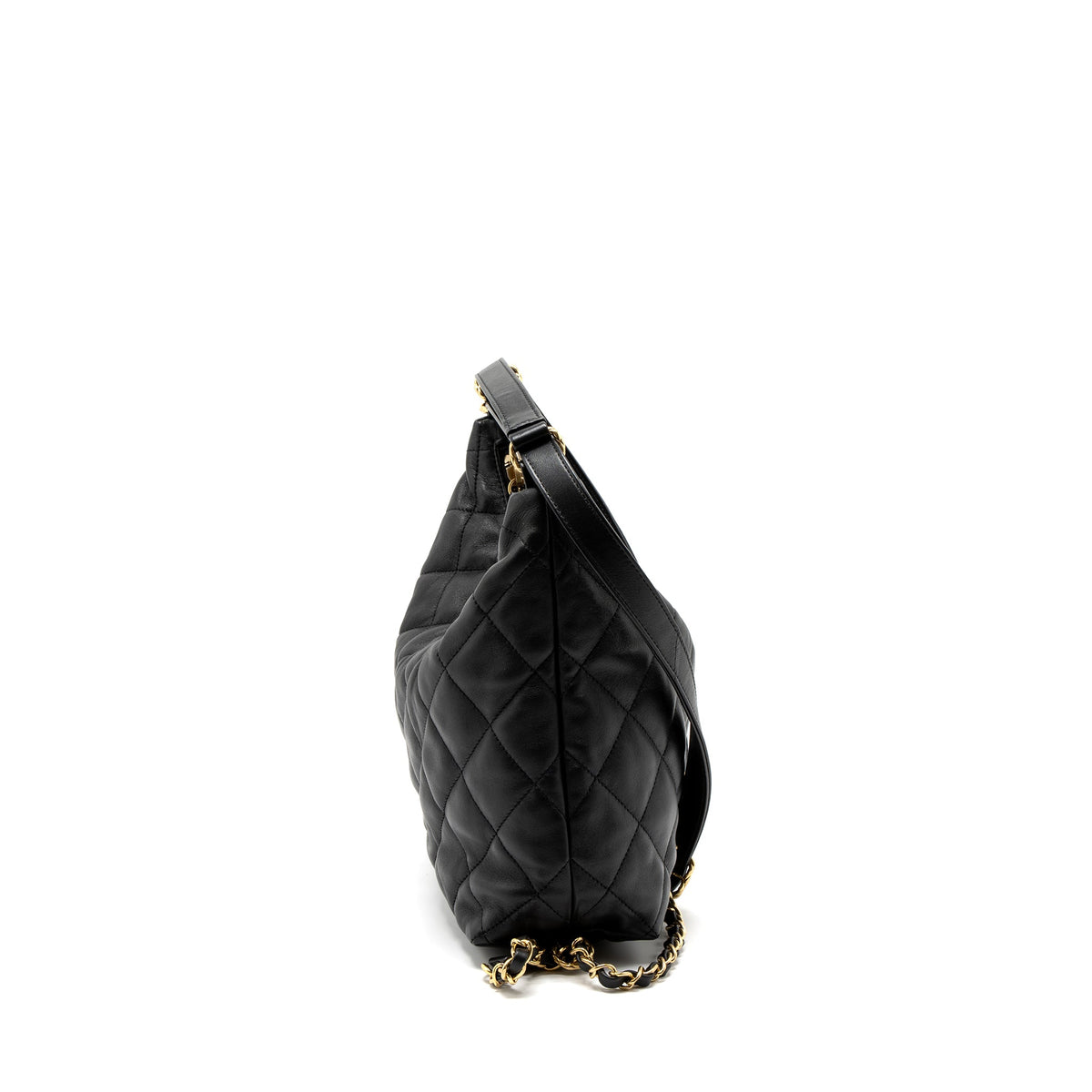 chanel-22b-hobo-bag-lambskin-black-brushed-ghw-microchip