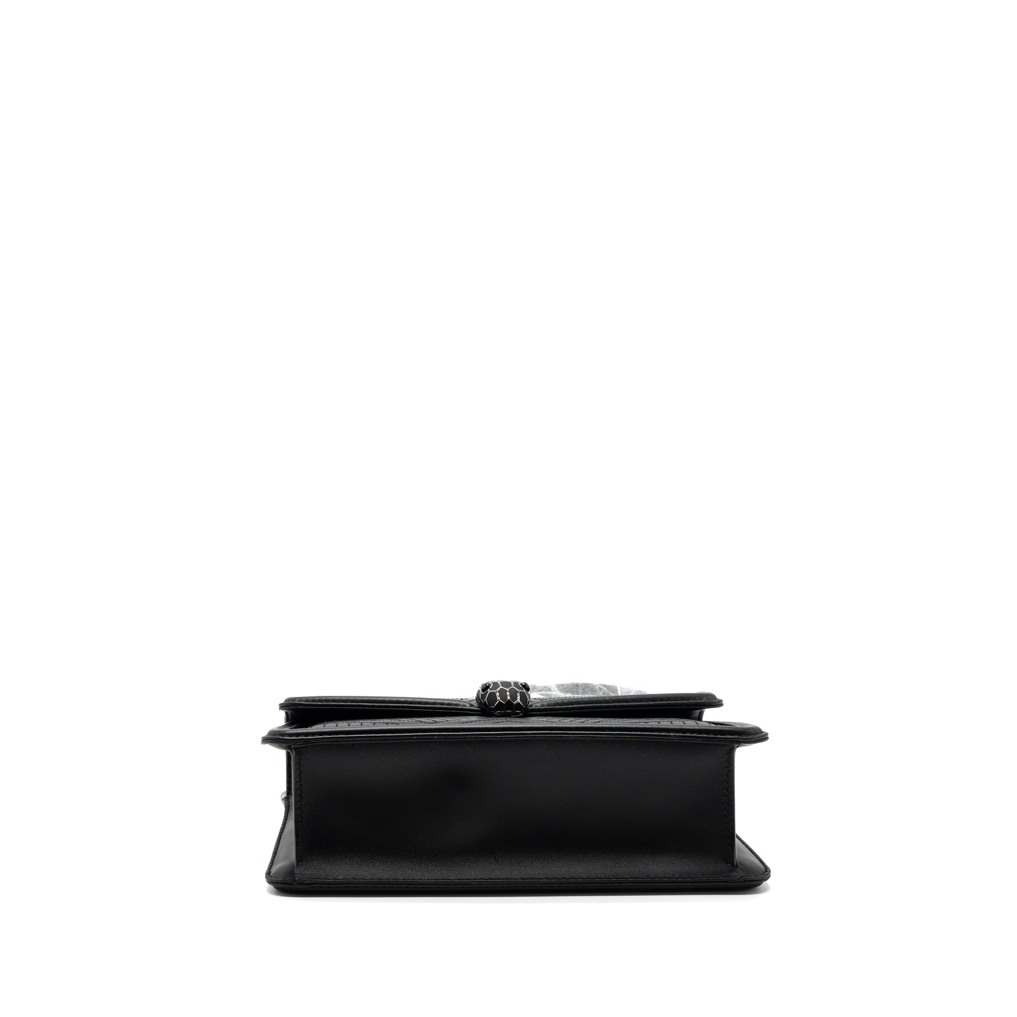 bulgari-serpenti-forever-flap-cover-in-black-ruthenium