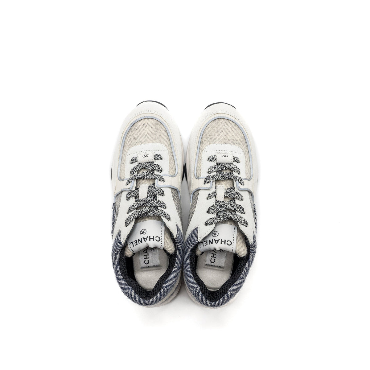 chanel-size-37-cc-logo-sneakers-suede-leather-fabric-light-grey