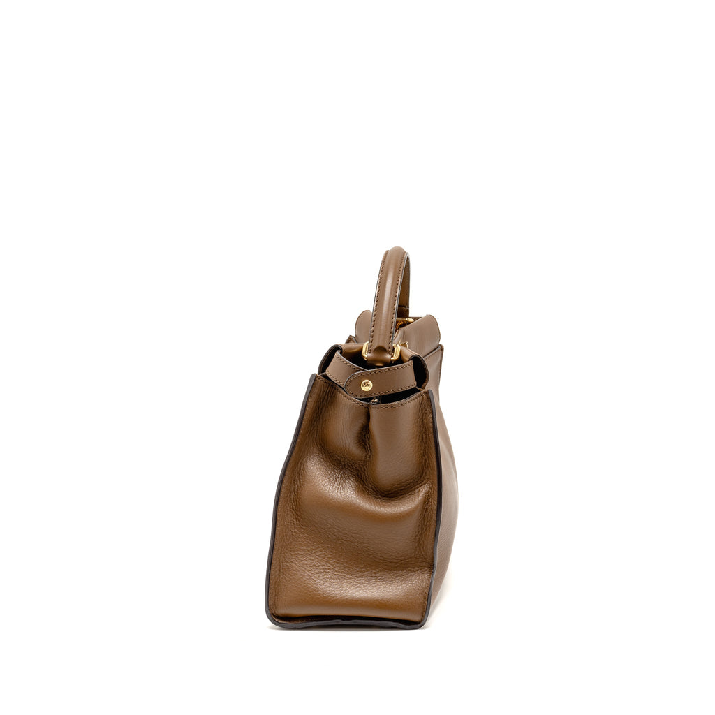 fendi-medium-peekaboo-calfskin-tobacco-ghw