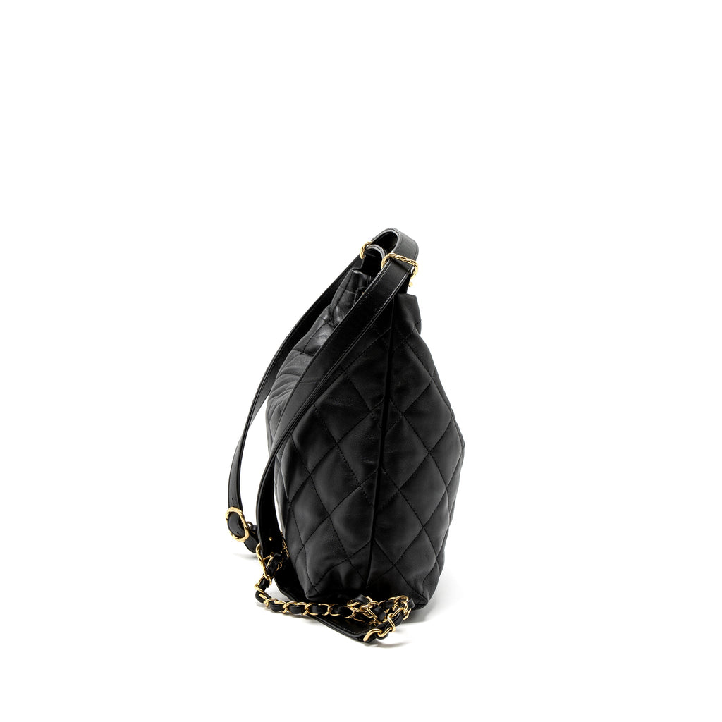 chanel-22b-hobo-bag-lambskin-black-brushed-ghw-microchip