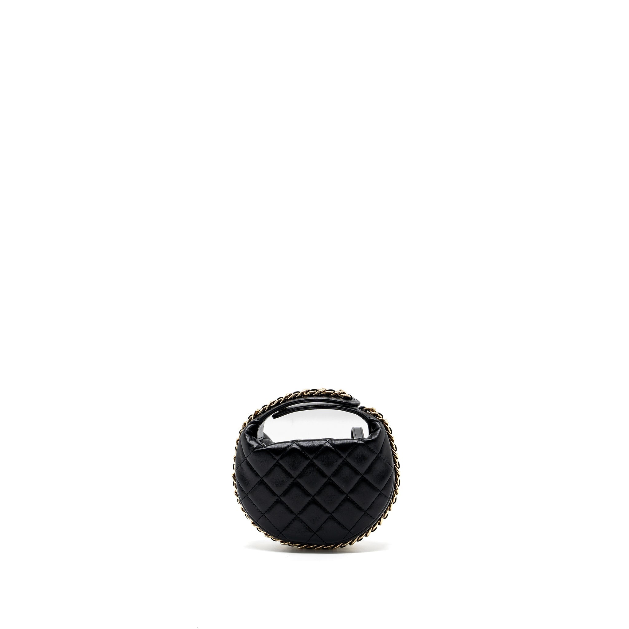 chanel-23c-round-clutch-lambskin-black-ghw-microchip